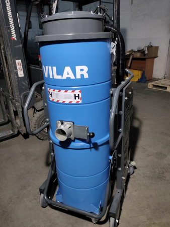 Промышленный пылесос VILAR D4 (автоочистка) - купить