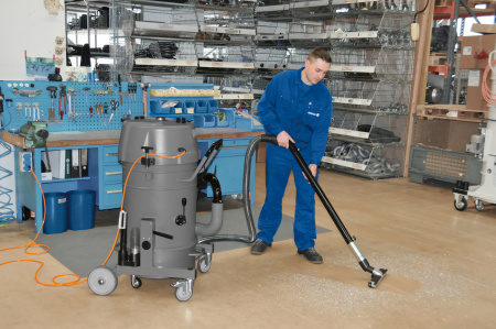 Индустриальный пылесос Karcher IVR 40/24-2 Sc - купить