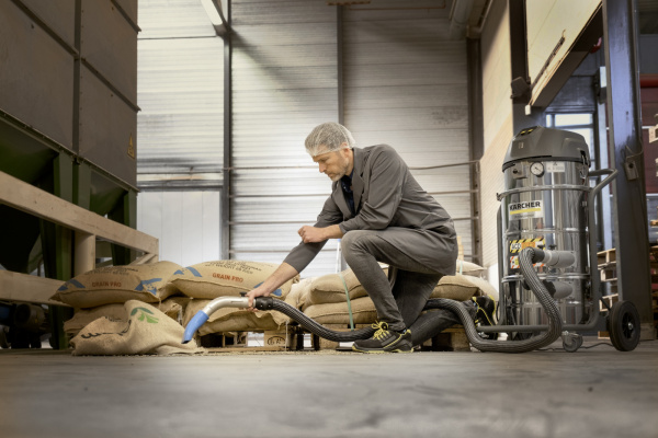 Индустриальный пылесос Karcher IVM 40/24-2 H ACD - купить